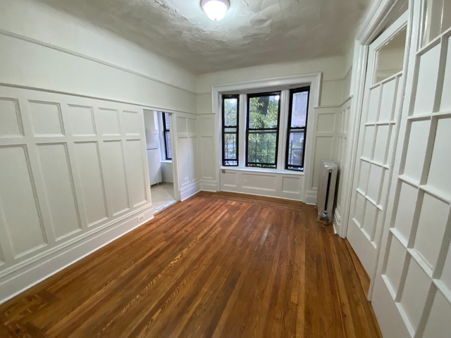 4 Bedrooms, Hudson Heights Rental in NYC for $3,800 - Photo 1