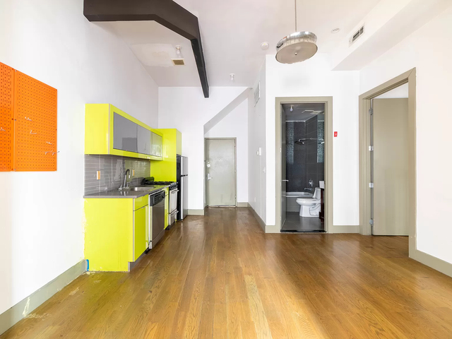 3 Bedrooms, Bushwick Rental in NYC for $2,750 - Photo 1