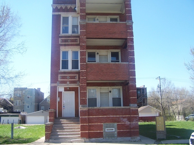 2 Bedrooms, Lawndale Rental in Chicago, IL for $1,300 - Photo 1