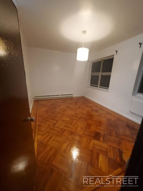 1 Bedroom, Borough Park Rental in NYC for $1,699 - Photo 1