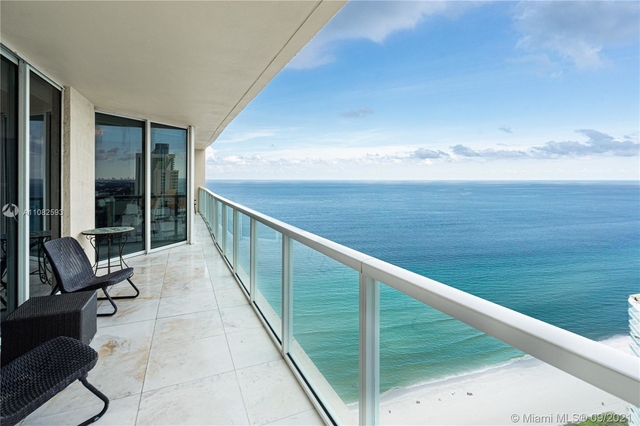 2 Bedrooms, Miami Beach Rental in Miami, FL for $6,500 - Photo 1
