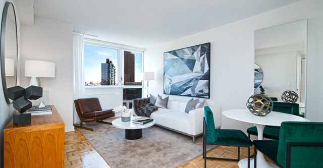 2 Bedrooms, Hunters Point Rental in NYC for $6,640 - Photo 1