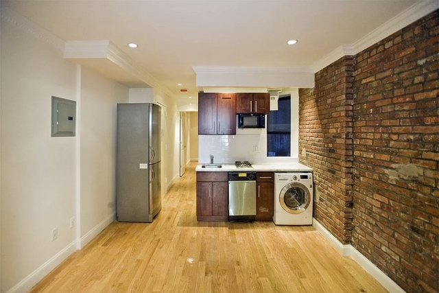 2 Bedrooms, Alphabet City Rental in NYC for $4,200 - Photo 1