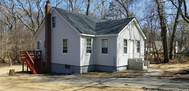 3 Bedrooms, Gordon Heights Rental in Long Island, NY for $2,600 - Photo 1