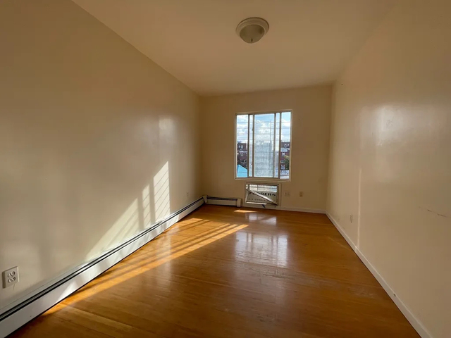 3 Bedrooms, Wakefield Rental in NYC for $2,300 - Photo 1