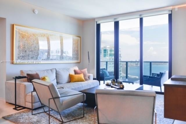 2 Bedrooms, Miami Financial District Rental in Miami, FL for $8,500 - Photo 1