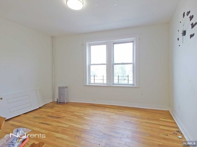 3 Bedrooms, Greenville Rental in NYC for $2,495 - Photo 1