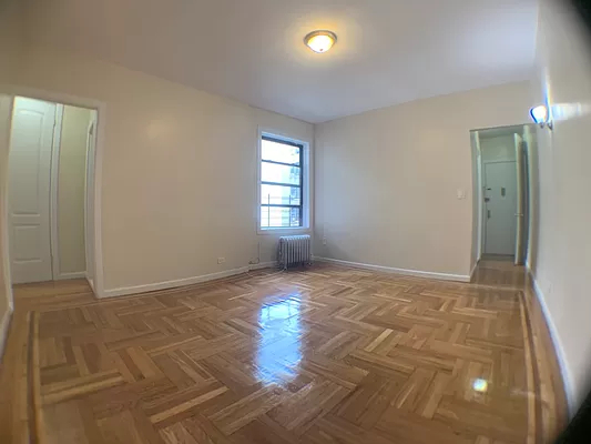 2 Bedrooms, Inwood Rental in NYC for $2,299 - Photo 1