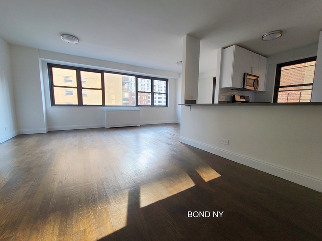 2 Bedrooms, Gramercy Park Rental in NYC for $8,500 - Photo 1