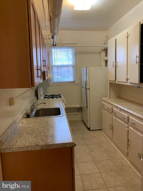 2 Bedrooms, Oakenshawe Rental in Baltimore, MD for $1,295 - Photo 1
