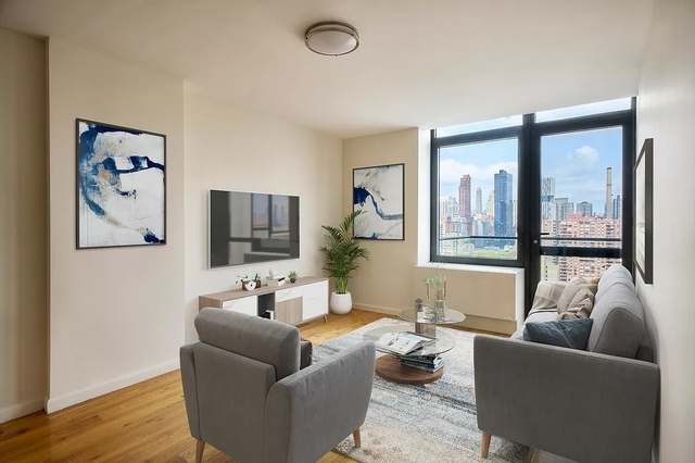 1 Bedroom, Astoria Rental in NYC for $2,585 - Photo 1