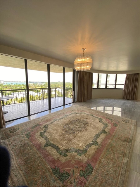 3 Bedrooms, Bal Harbor Ocean Front Rental in Miami, FL for $9,000 - Photo 1