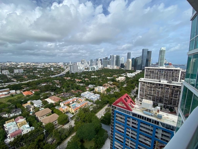 2 Bedrooms, Millionaire's Row Rental in Miami, FL for $5,000 - Photo 1