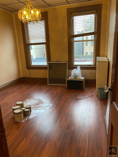 2 Bedrooms, Ridgewood Rental in NYC for $2,300 - Photo 1