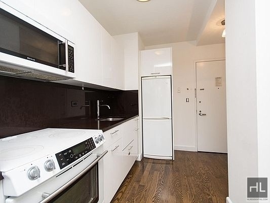 Studio, Upper West Side Rental in NYC for $2,995 - Photo 1