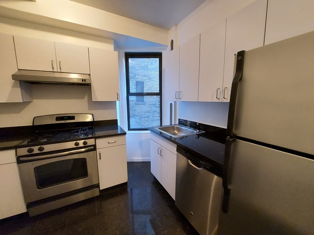 2 Bedrooms, Lincoln Square Rental in NYC for $7,250 - Photo 1