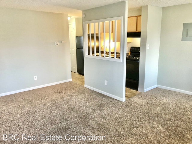 1 Bedroom, North Aurora Rental in Denver, CO for $995 - Photo 1
