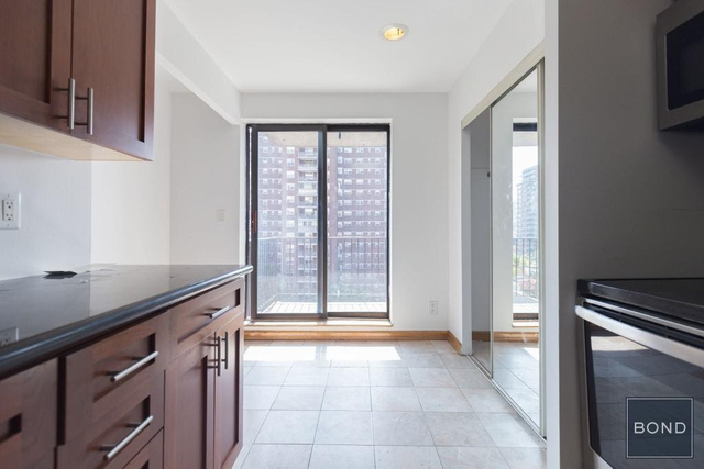 2 Bedrooms, Chelsea Rental in NYC for $3,500 - Photo 1