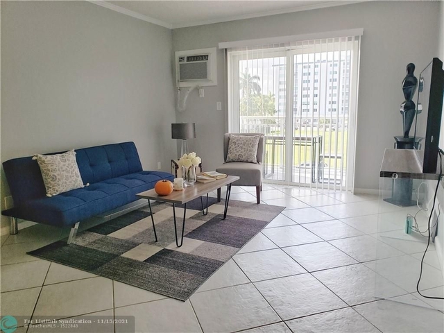 1 Bedroom, Central Beach Rental in Miami, FL for $2,400 - Photo 1