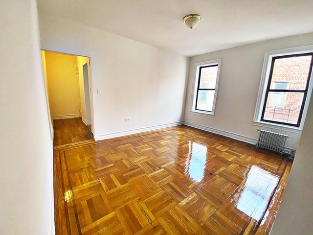 2 Bedrooms, Bensonhurst Rental in NYC for $1,975 - Photo 1