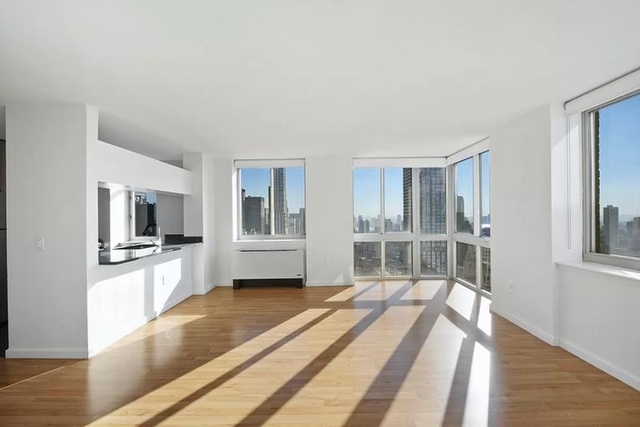 2 Bedrooms, Midtown South Rental in NYC for $6,050 - Photo 1