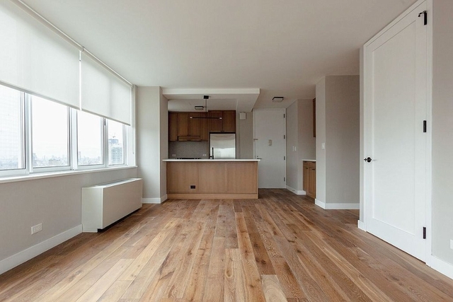 2 Bedrooms, Hell's Kitchen Rental in NYC for $6,300 - Photo 1