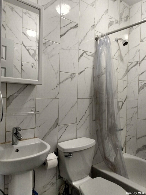 1 Bedroom, Jackson Heights Rental in NYC for $1,900 - Photo 1