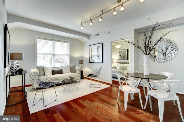 2 Bedrooms, Mount Vernon Square Rental in Washington, DC for $3,450 - Photo 1