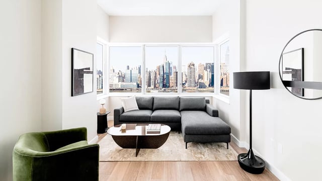 2 Bedrooms, Hunters Point Rental in NYC for $4,890 - Photo 1