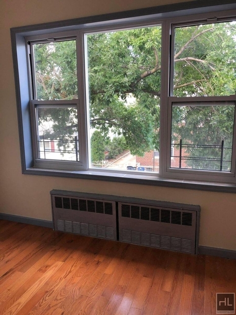 4 Bedrooms, Dyker Heights Rental in NYC for $2,900 - Photo 1