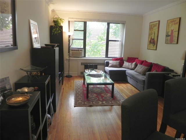 1 Bedroom, Russell Gardens Rental in Long Island, NY for $2,200 - Photo 1