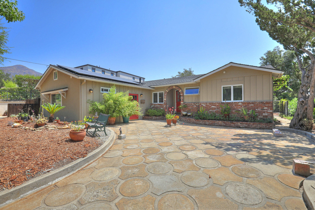 2 Bedrooms, Montecito Circle Rental in Santa Barbara, CA for $5,000 - Photo 1