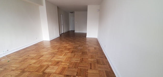 3 Bedrooms, Upper East Side Rental in NYC for $7,500 - Photo 1