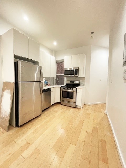 4 Bedrooms, Bedford-Stuyvesant Rental in NYC for $3,200 - Photo 1