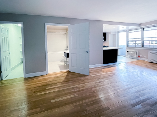 2 Bedrooms, Tribeca Rental in NYC for $5,320 - Photo 1