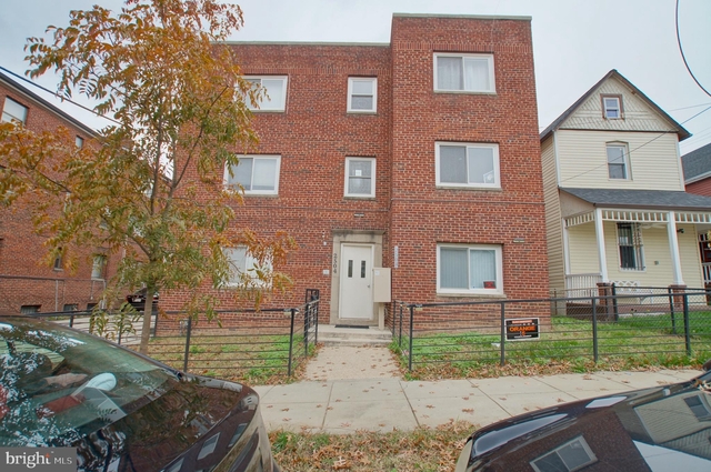 2 Bedrooms, Langdon Rental in Baltimore, MD for $2,000 - Photo 1