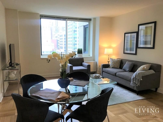 1 Bedroom, Lincoln Square Rental in NYC for $4,615 - Photo 1