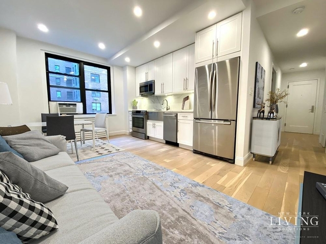 2 Bedrooms, Turtle Bay Rental in NYC for $6,458 - Photo 1