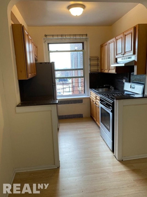 2 Bedrooms, Elmhurst Rental in NYC for $2,650 - Photo 1
