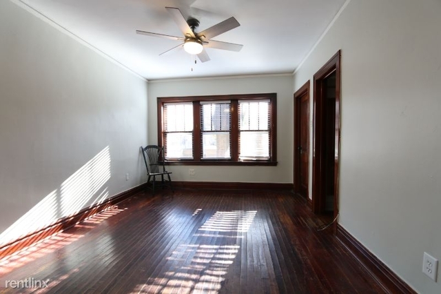2 Bedrooms, Heart of Chicago Rental in Chicago, IL for $1,200 - Photo 1