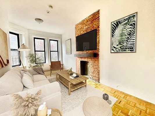 1 Bedroom, Central Harlem Rental in NYC for $2,100 - Photo 1