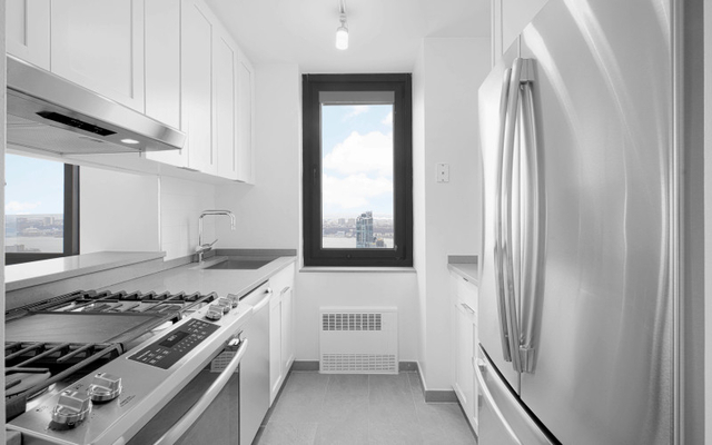 1 Bedroom, Lincoln Square Rental in NYC for $5,650 - Photo 1