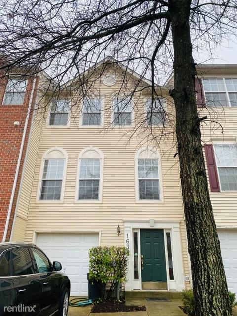 3 Bedrooms, Severn Rental in Baltimore, MD for $2,350 - Photo 1