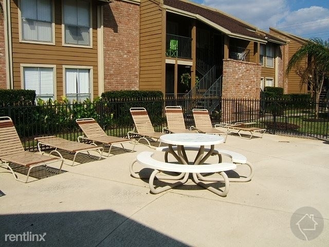 2 Bedrooms, Briarforest Rental in Houston for $1,385 - Photo 1