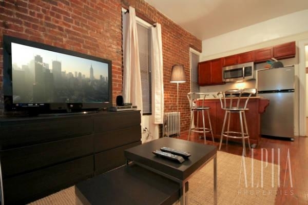 2 Bedrooms, Gramercy Park Rental in NYC for $4,100 - Photo 1