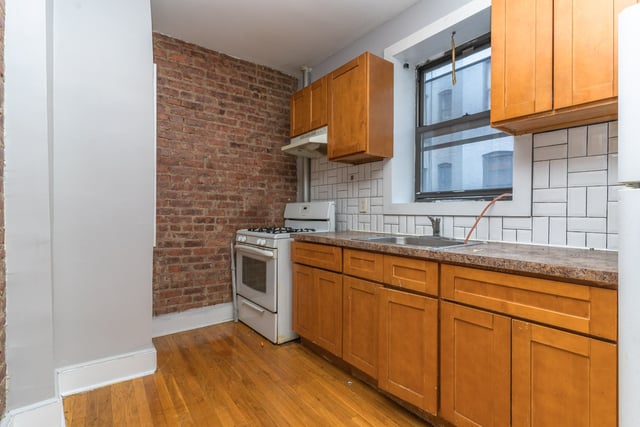 1 Bedroom, Weeksville Rental in NYC for $1,876 - Photo 1