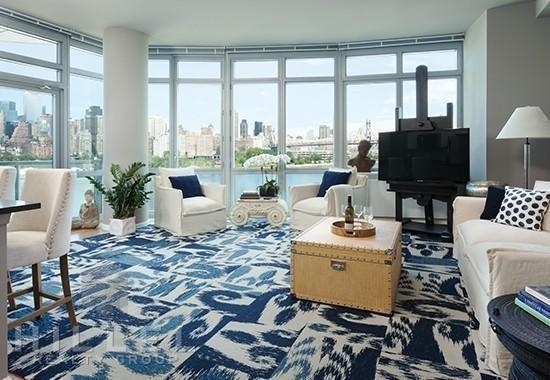 2 Bedrooms, Hunters Point Rental in NYC for $6,425 - Photo 1