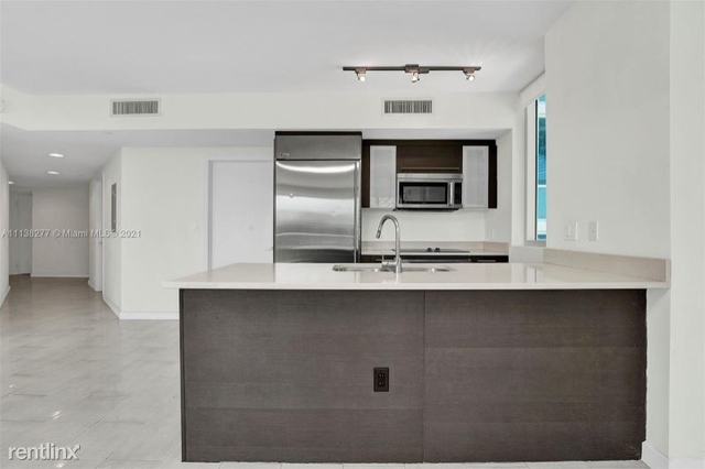 2 Bedrooms, Miami Financial District Rental in Miami, FL for $4,500 - Photo 1