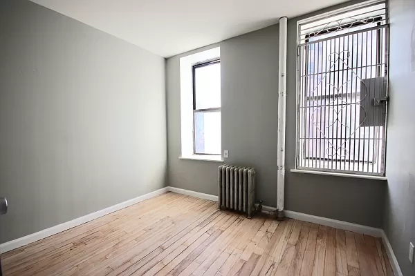 3 Bedrooms, East Village Rental in NYC for $4,125 - Photo 1