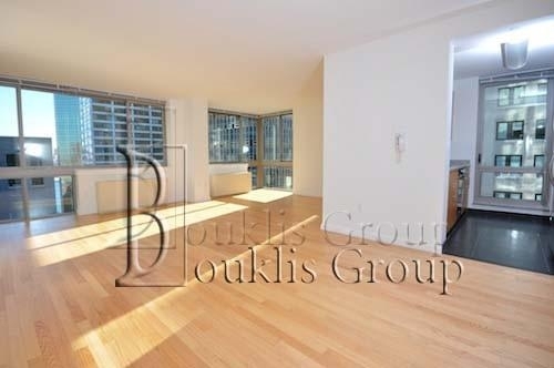 2 Bedrooms, Financial District Rental in NYC for $5,830 - Photo 1